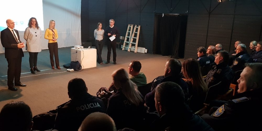 INZ I MUP ZDK: Projekat Preventivnog Podizanja Sigurnosti Kreće U Osnovnim školama ZDK
